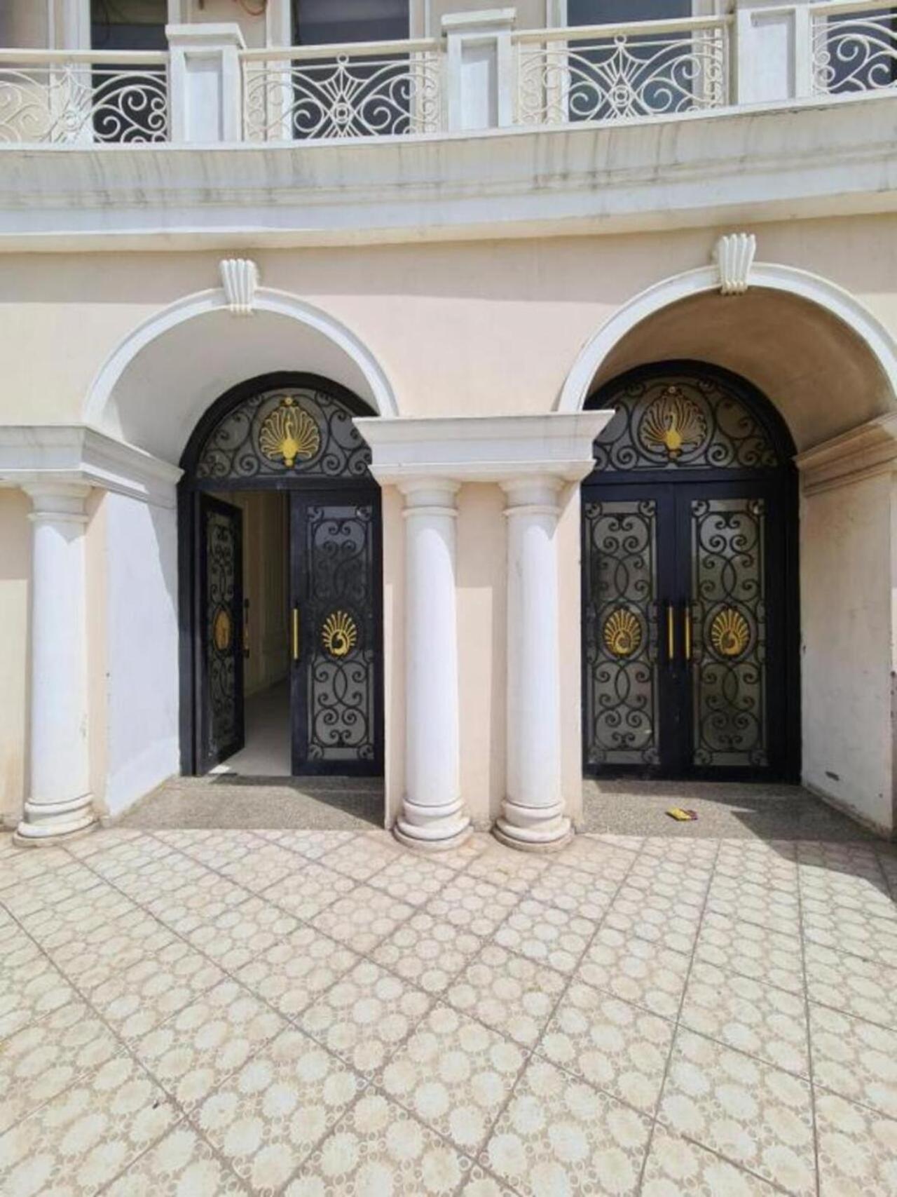 Lord Krishna Place Vrindāvan Εξωτερικό φωτογραφία